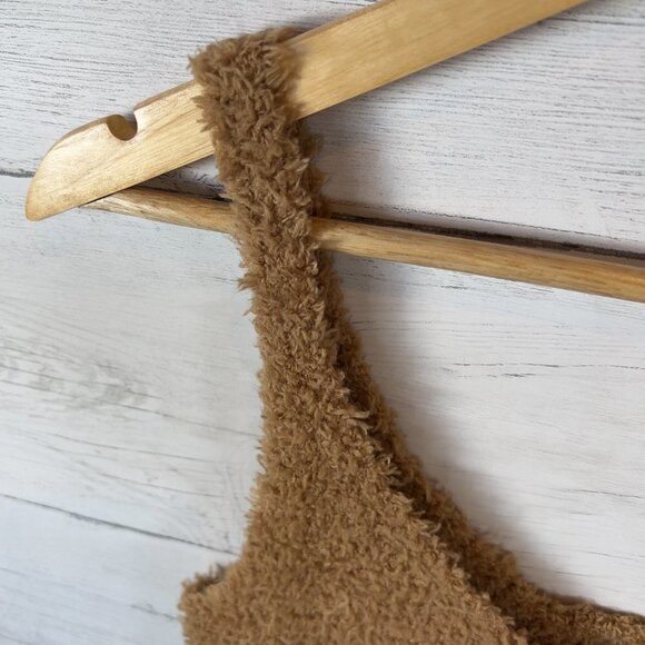 Coco & Shay Tank Top Womens SZ Medium Camel Brown Super Soft Cozy Crop Academia - Picture 8 of 16